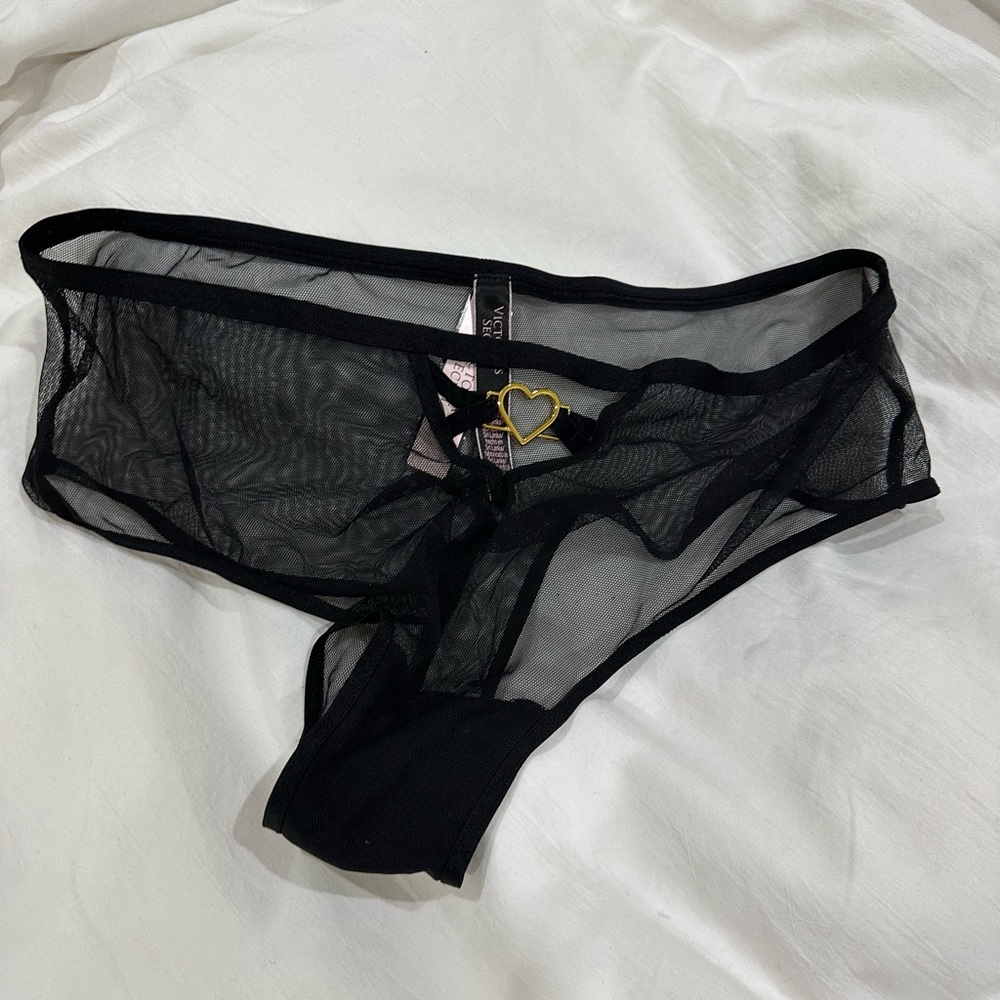 NWT Victoria Secret Mesh Panties